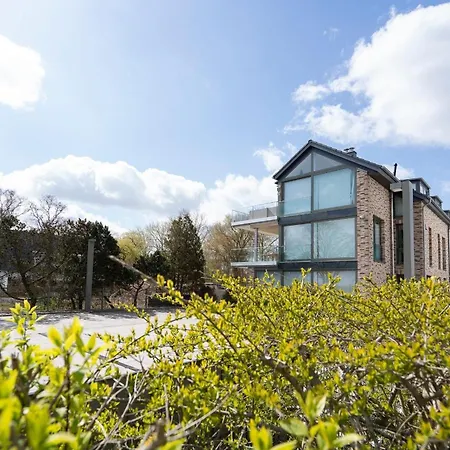 Strandallee 100 Strandschoenheit *