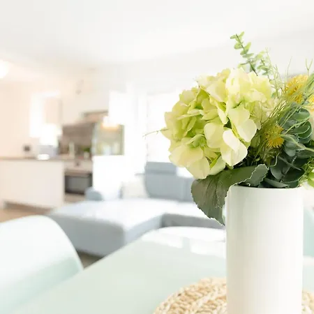 Appartement Strandallee 100 Strandschoenheit Scharbeutz
