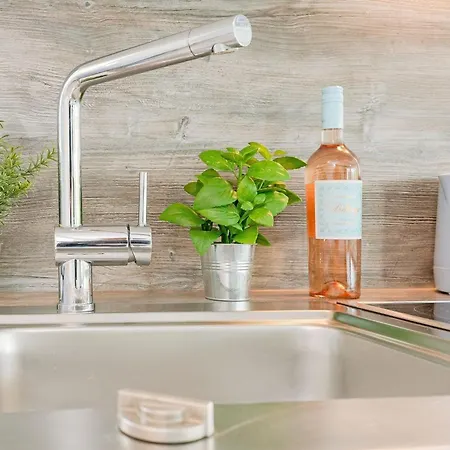 Strandallee 100 Strandschoenheit * Scharbeutz